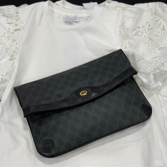 Gucci Handbags - ❌SOLD❌Authentic vintage large black Gucci flap Cluch w dustbag